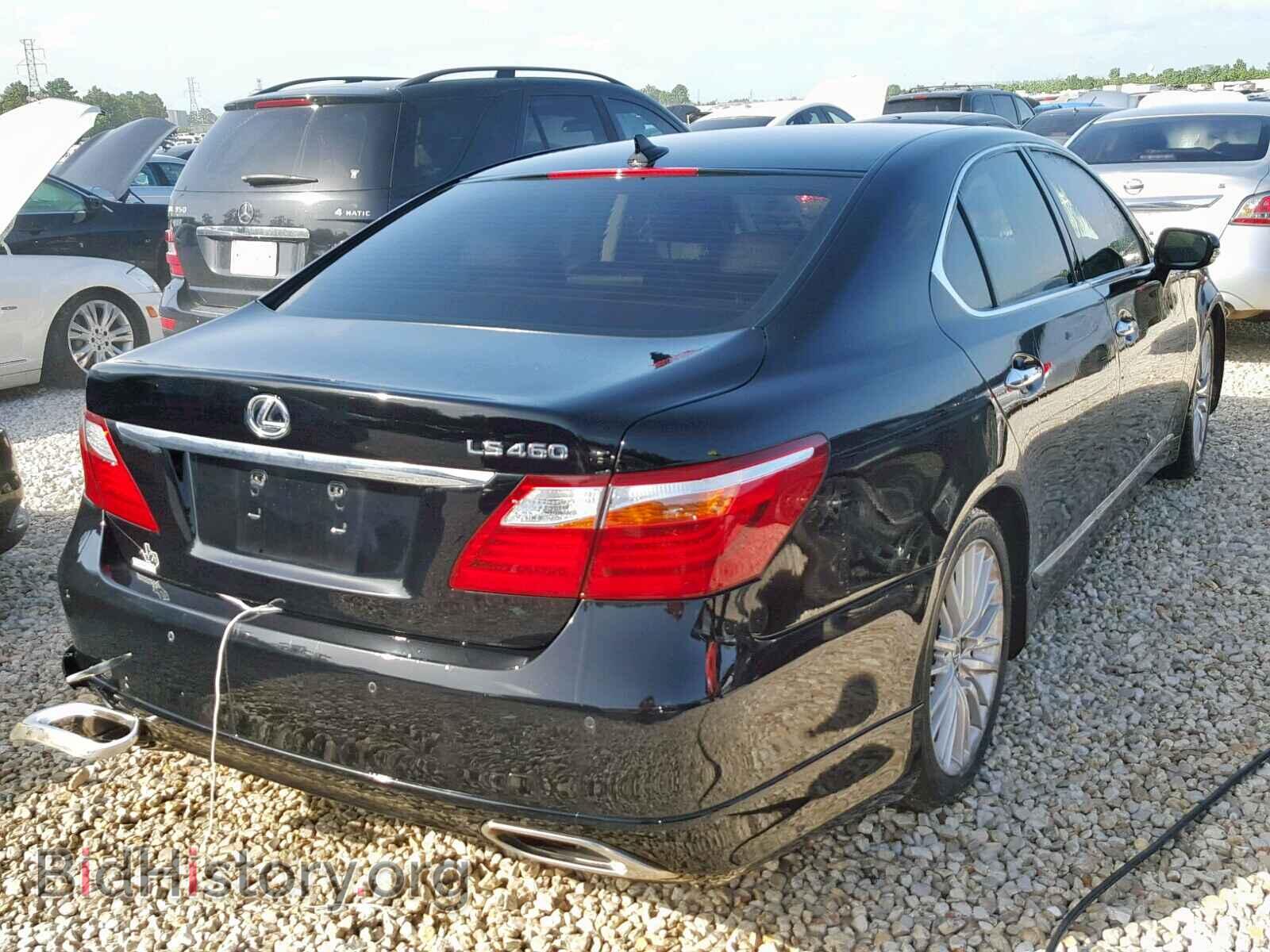 2011 LEXUS LS460 - VIN: JTHBL5EF9B5108146 - Photo 4