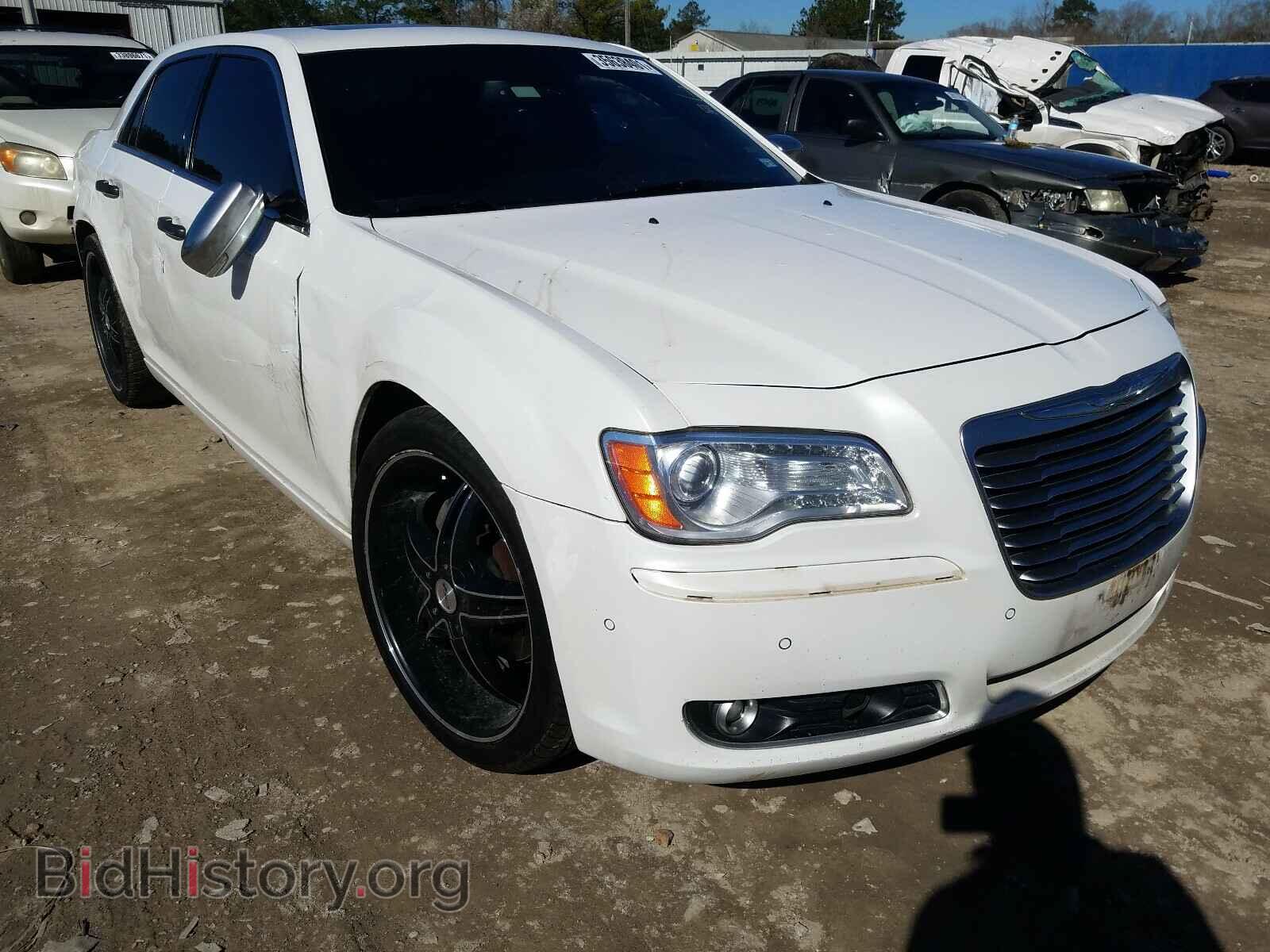 Фотография 2C3CCAPT8CH245563 - CHRYSLER 300 2012