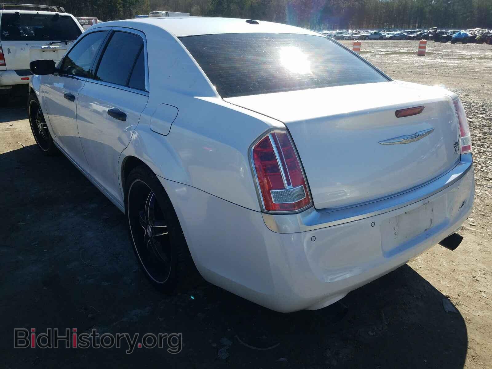2012 CHRYSLER 300 - VIN: 2C3CCAPT8CH245563 - Фото 3