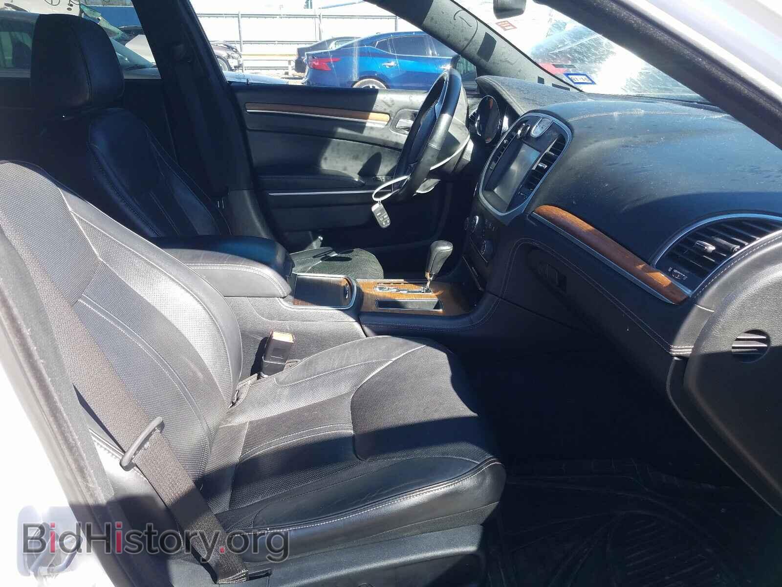 2012 CHRYSLER 300 - VIN: 2C3CCAPT8CH245563 - Фото 5