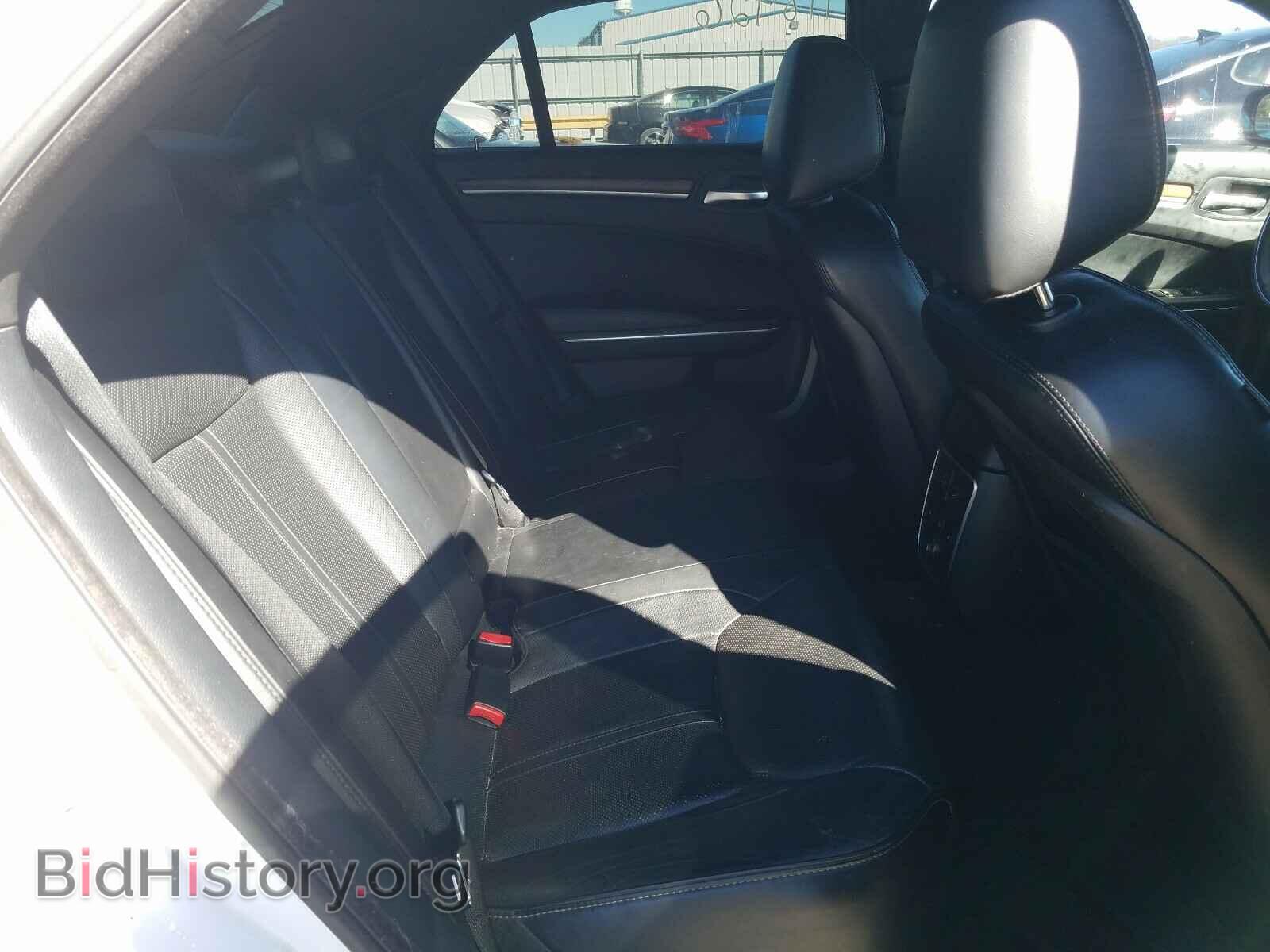 2012 CHRYSLER 300 - VIN: 2C3CCAPT8CH245563 - Фото 6