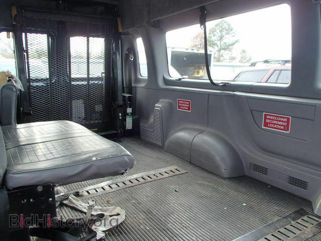 2002 FORD ECONOLINE - VIN: 1FBSS31L92HA68951 - Photo 6