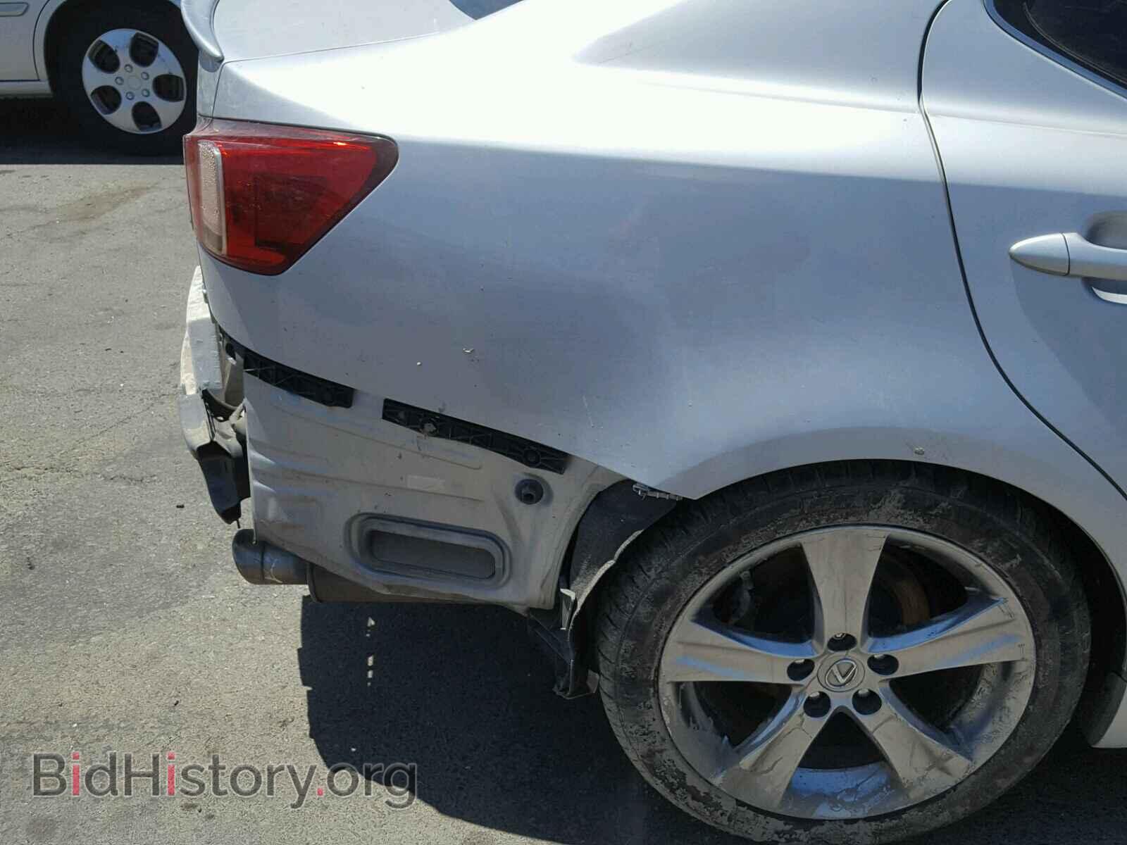2011 LEXUS IS250 - VIN: JTHBF5C24B5152580 - Фото 9