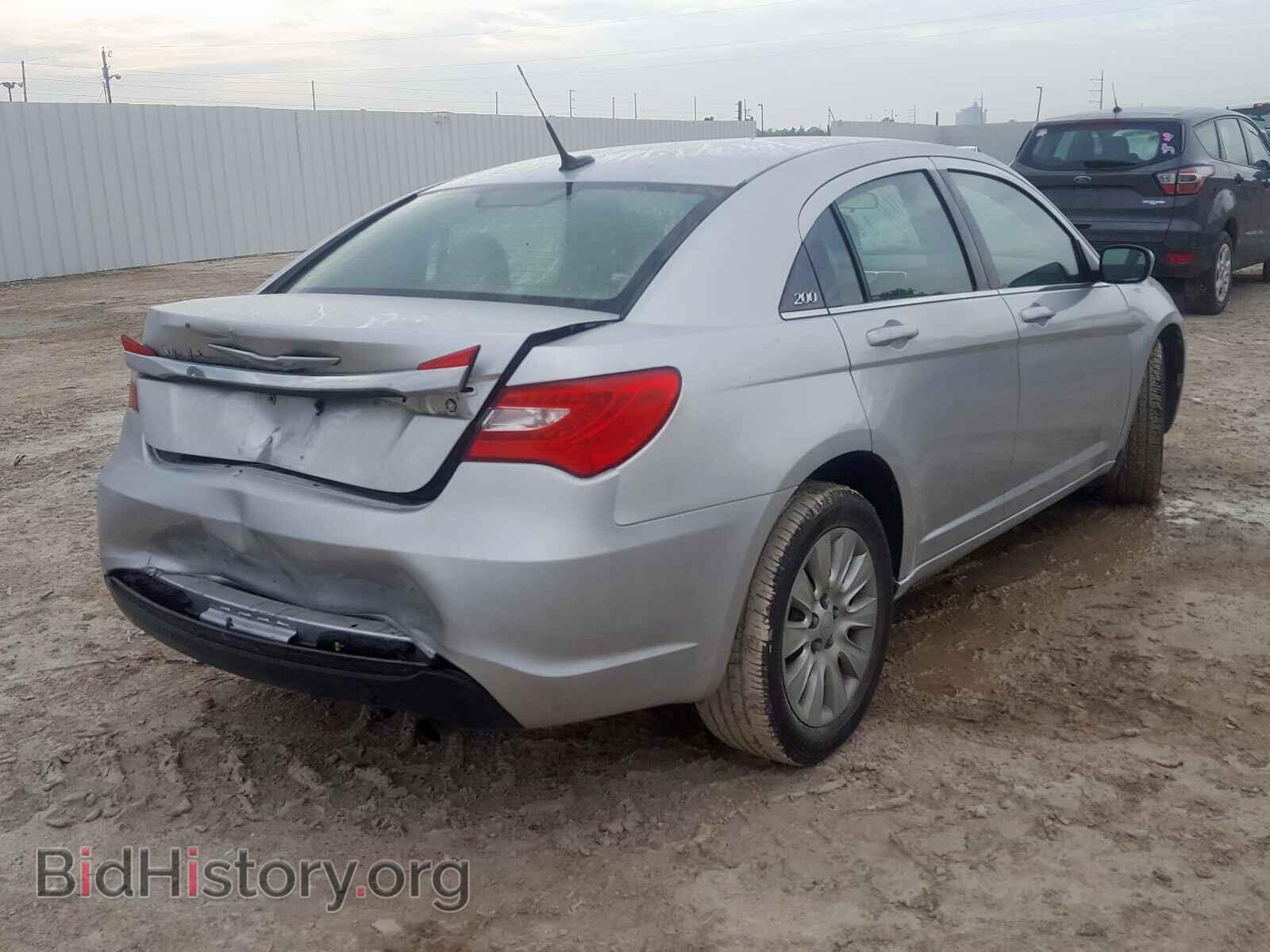 2011 CHRYSLER 200 - VIN: 1C3BC4FB4BN522396 - Фото 4