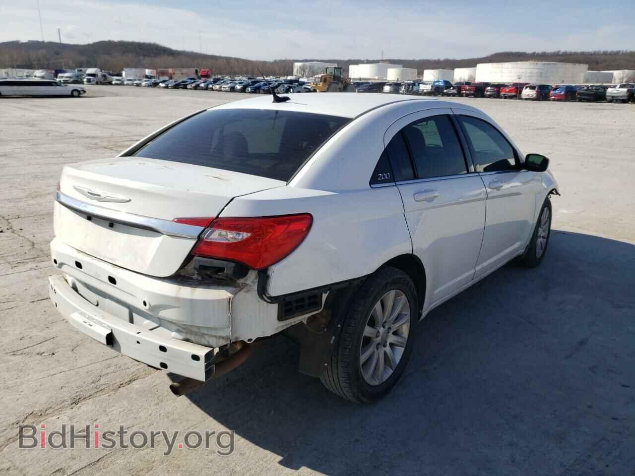 2013 CHRYSLER 200 - VIN: 1C3CCBBB9DN764487 - Фото 4