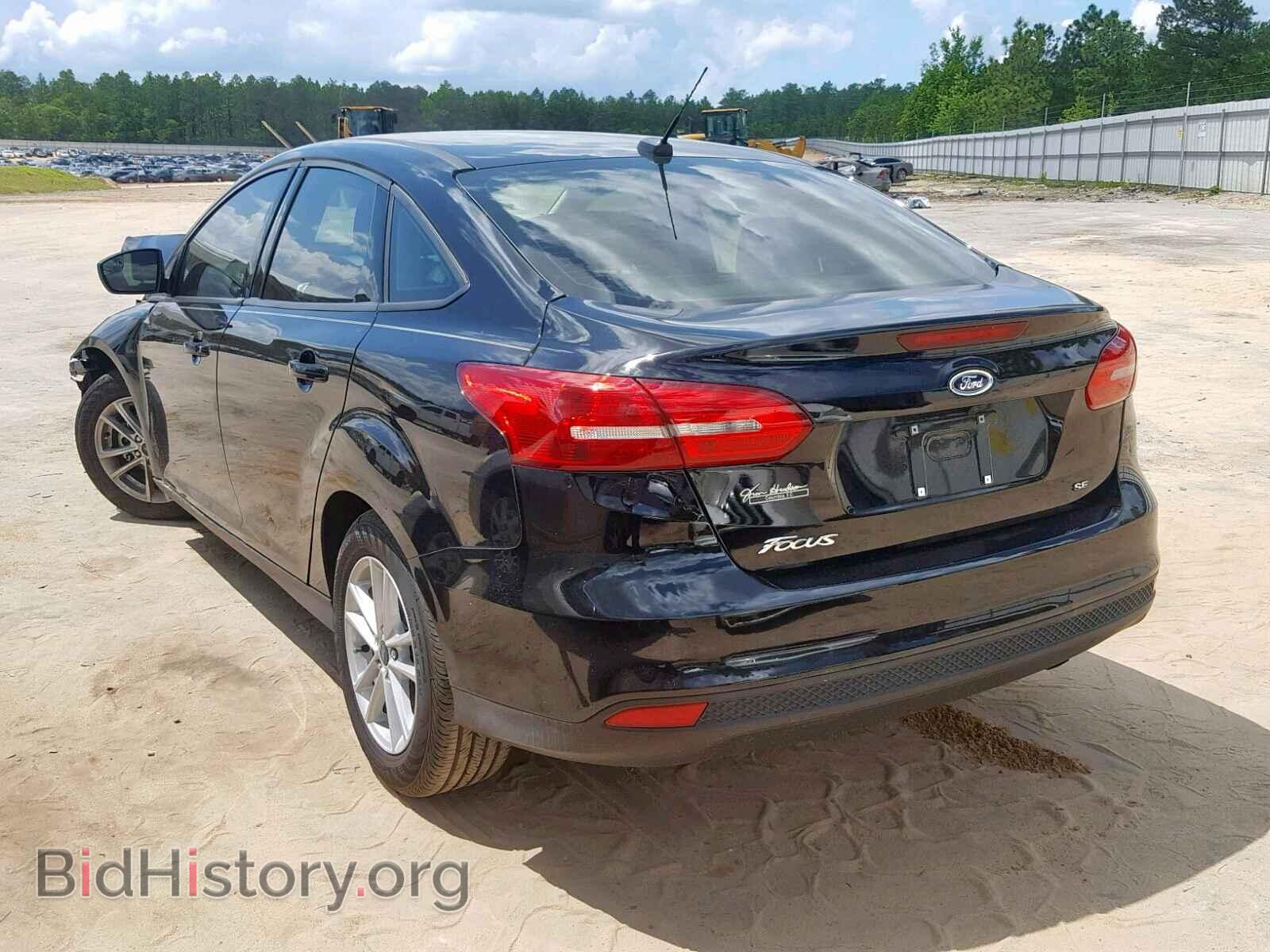 2018 FORD FOCUS SE - VIN: 1FADP3F2XJL226401 - Фото 3