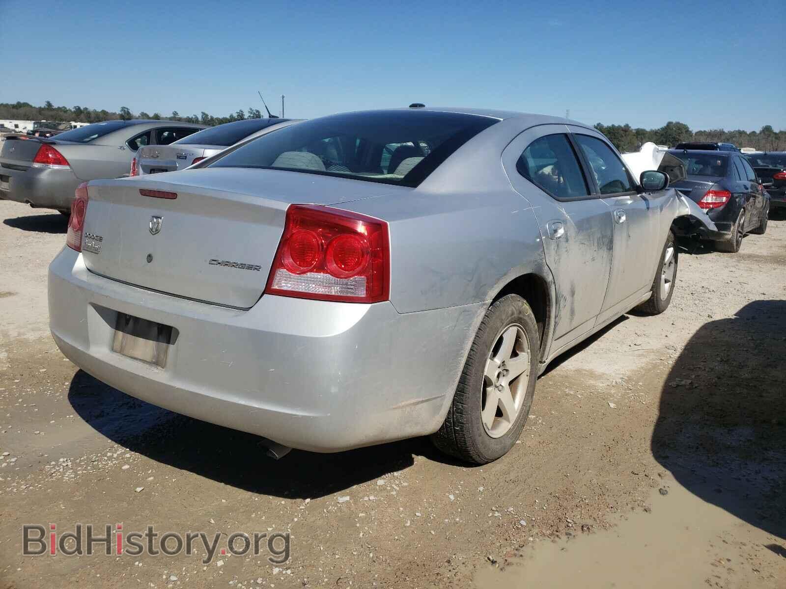 2010 DODGE CHARGER - VIN: 2B3CA2CV9AH315889 - Фото 4
