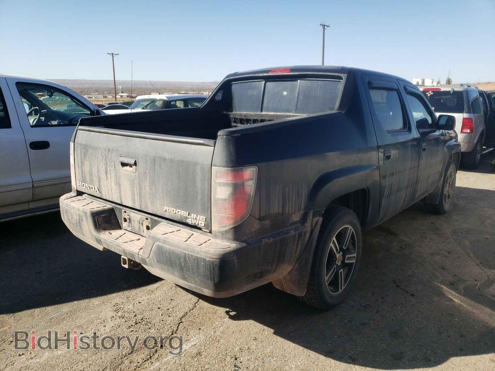 2013 HONDA RIDGELINE - VIN: 5FPYK1F71DB010297 - Фото 4