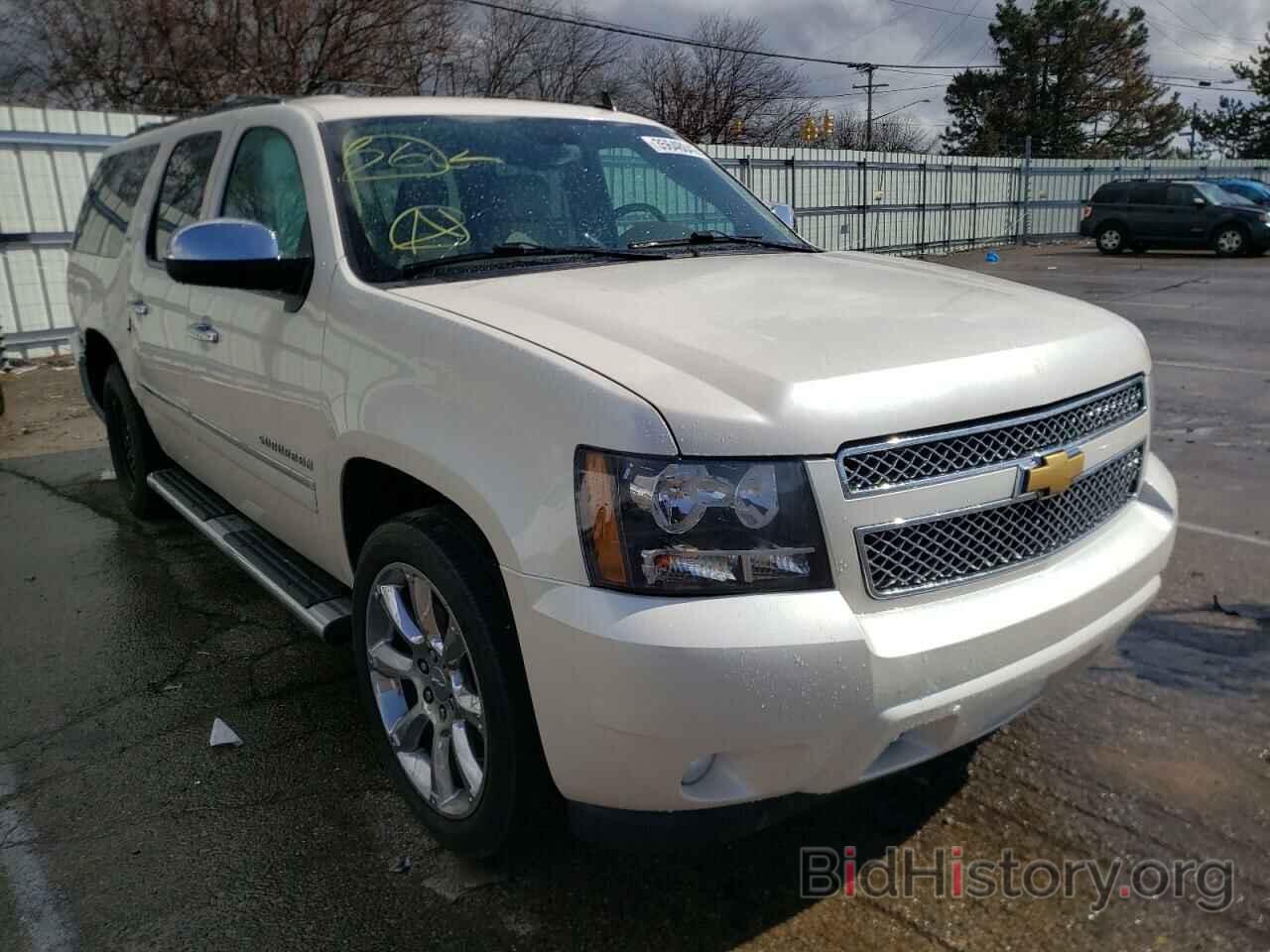 Photo 1GNSKKE7XDR186840 - CHEVROLET SUBURBAN 2013