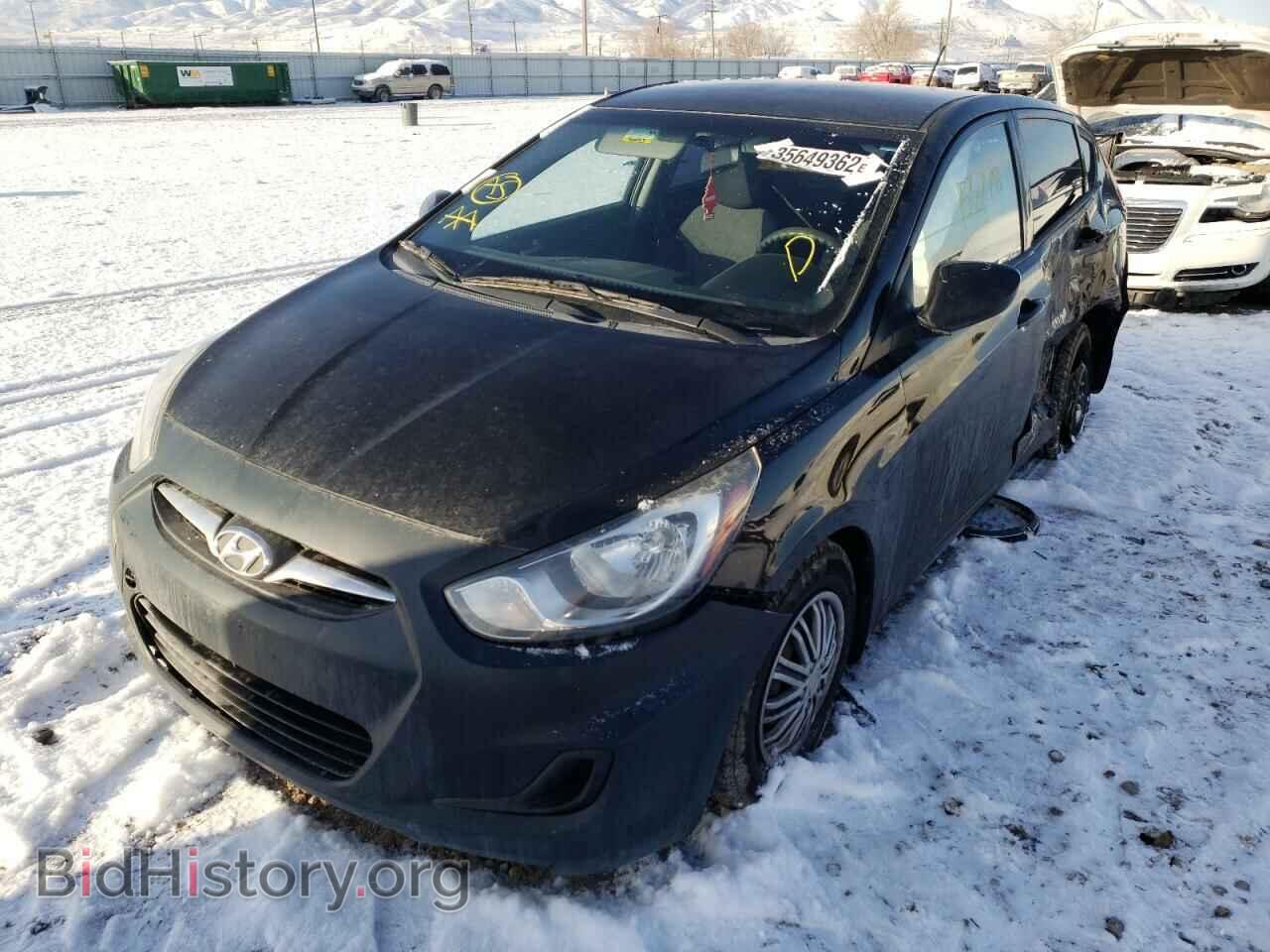 2013 HYUNDAI ACCENT - VIN: KMHCT5AE1DU092256 - Фото 2
