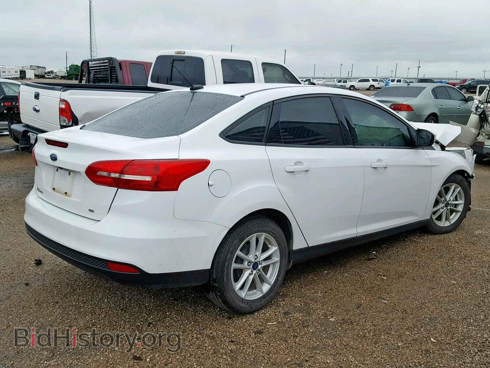 2017 FORD FOCUS SE - VIN: 1FADP3F26HL295628 - Фото 4