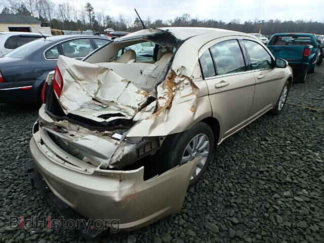 2010 CHRYSLER SEBRING - VIN: 1C3CC5FB2AN120501 - Photo 4