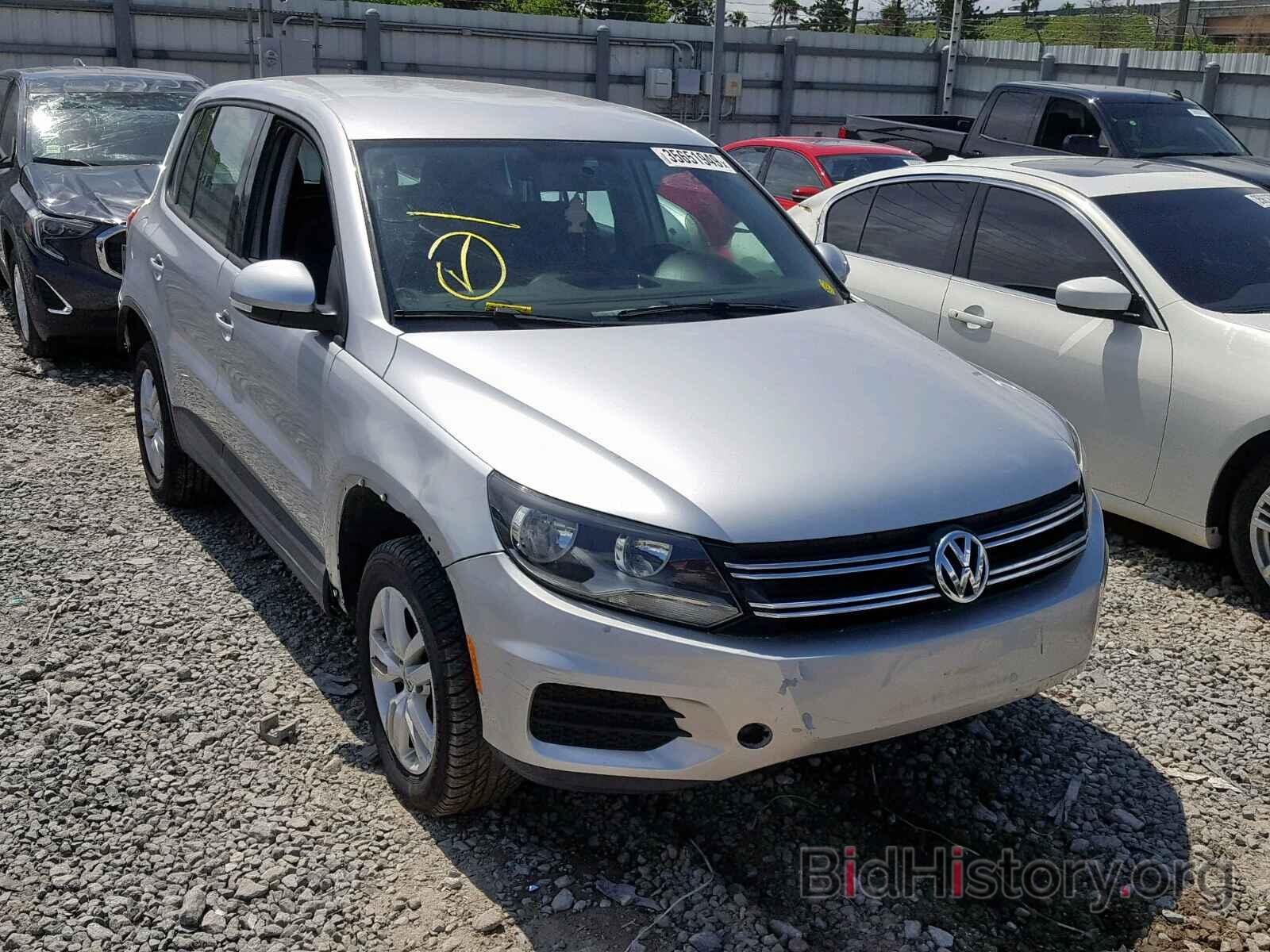 Photo WVGAV3AX4EW577018 - VOLKSWAGEN TIGUAN S 2014