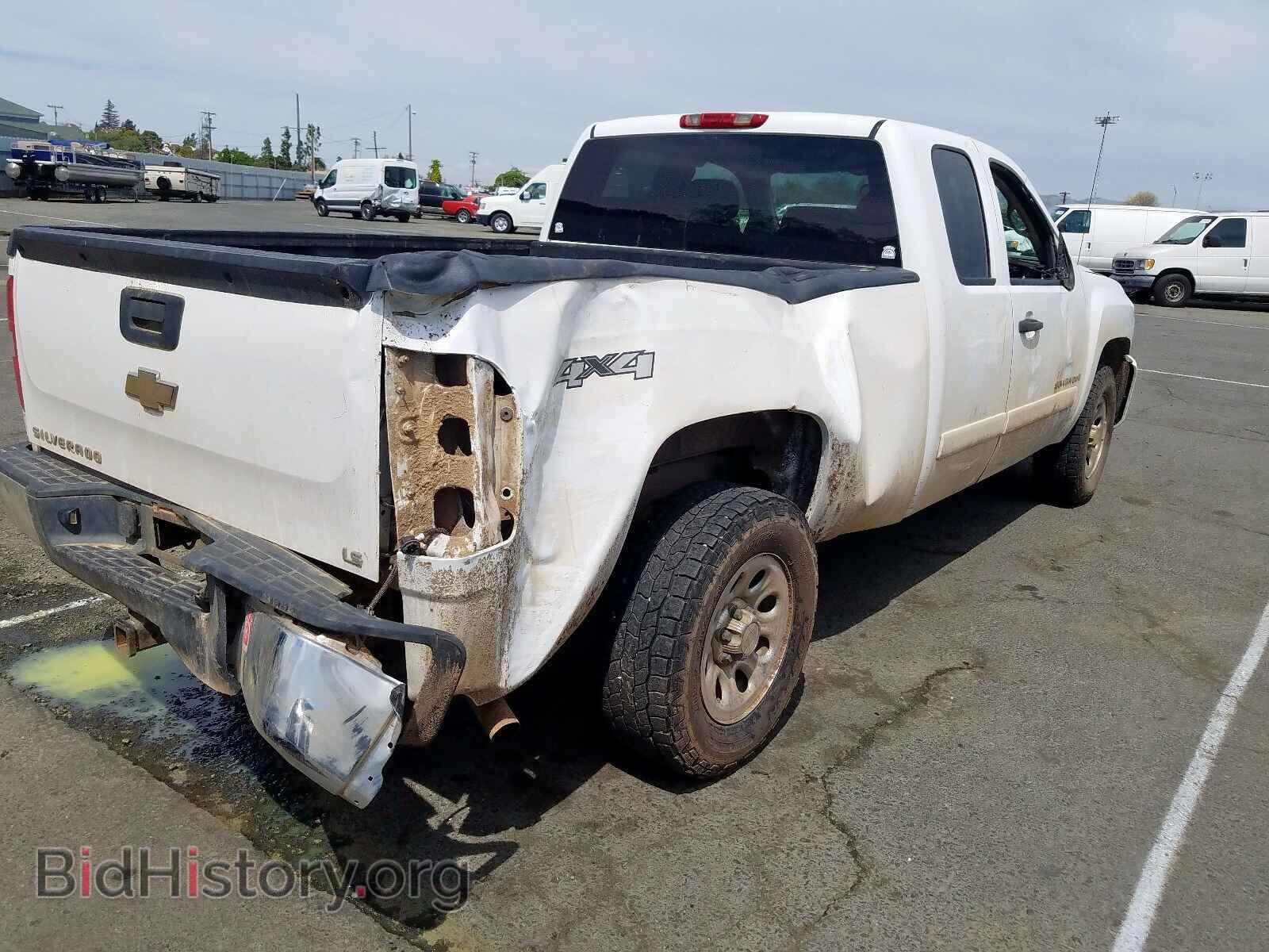 2008 CHEVROLET SILVERADO - VIN: 2GCEK19C781325439 - Фото 4