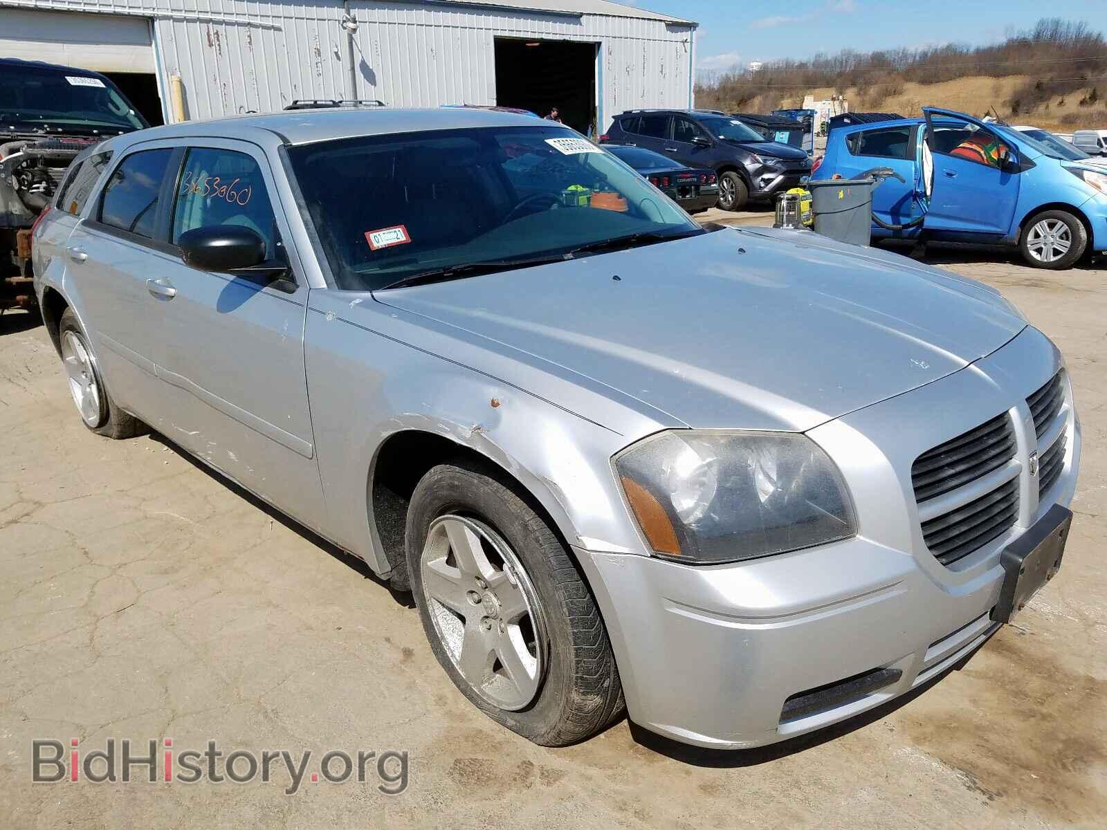 Photo 2D8FV48VX5H526465 - DODGE MAGNUM 2005