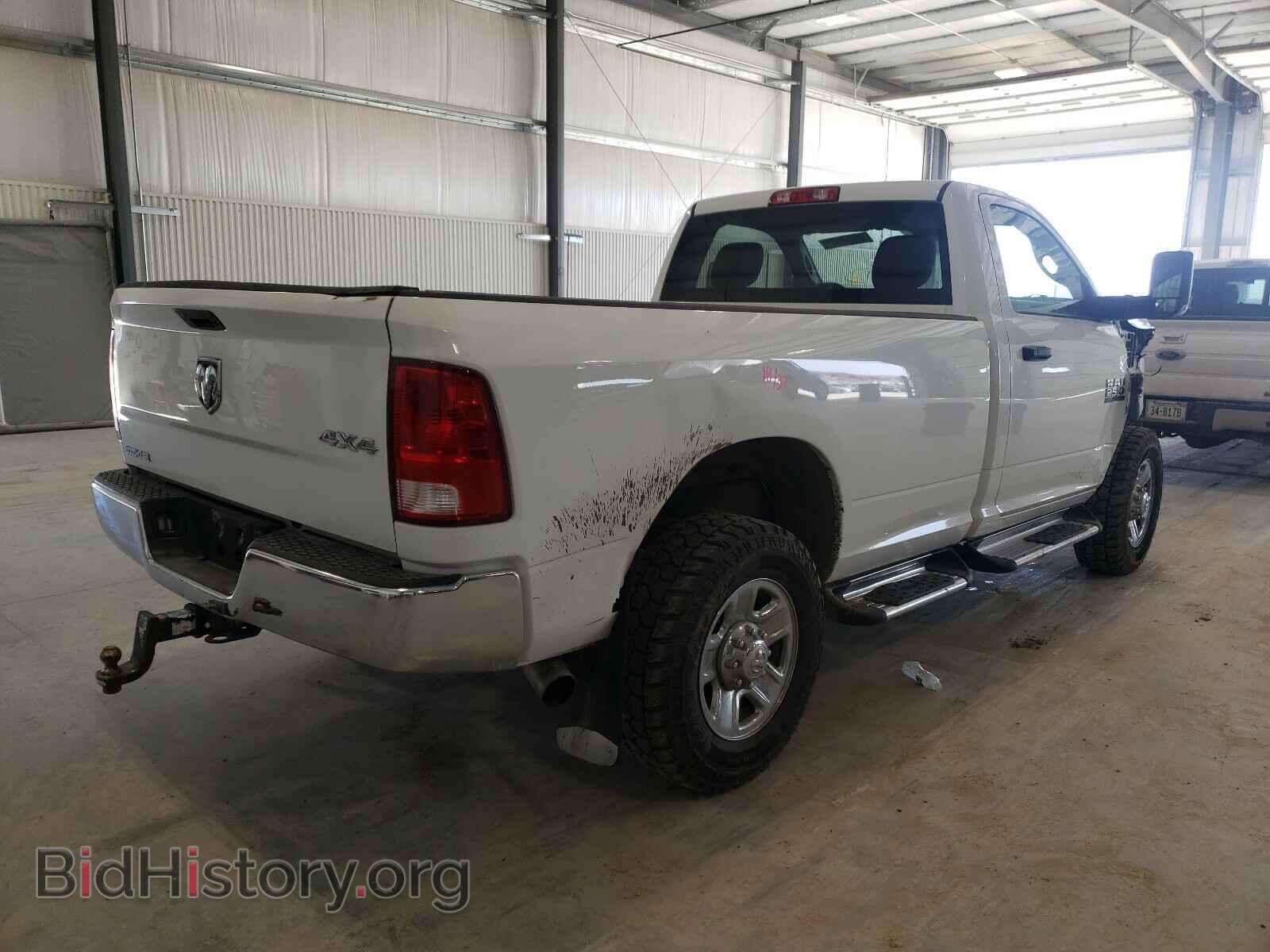 2016 RAM 2500 - VIN: 3C6MR5AL4GG191710 - Photo 4