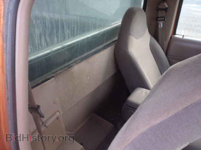 2000 MAZDA B2500 - VIN: 4F4YR12C5YTM13345 - Фото 6