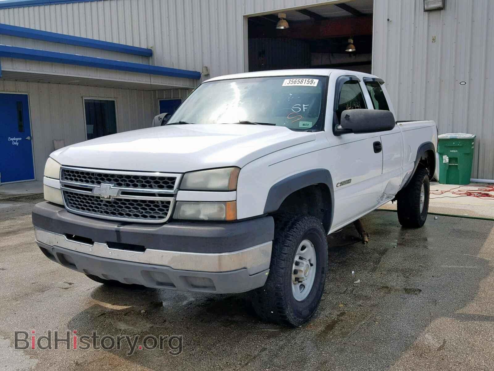 2005 CHEVROLET SILVERADO - VIN: 1GCHC29U35E147595 - Фото 2