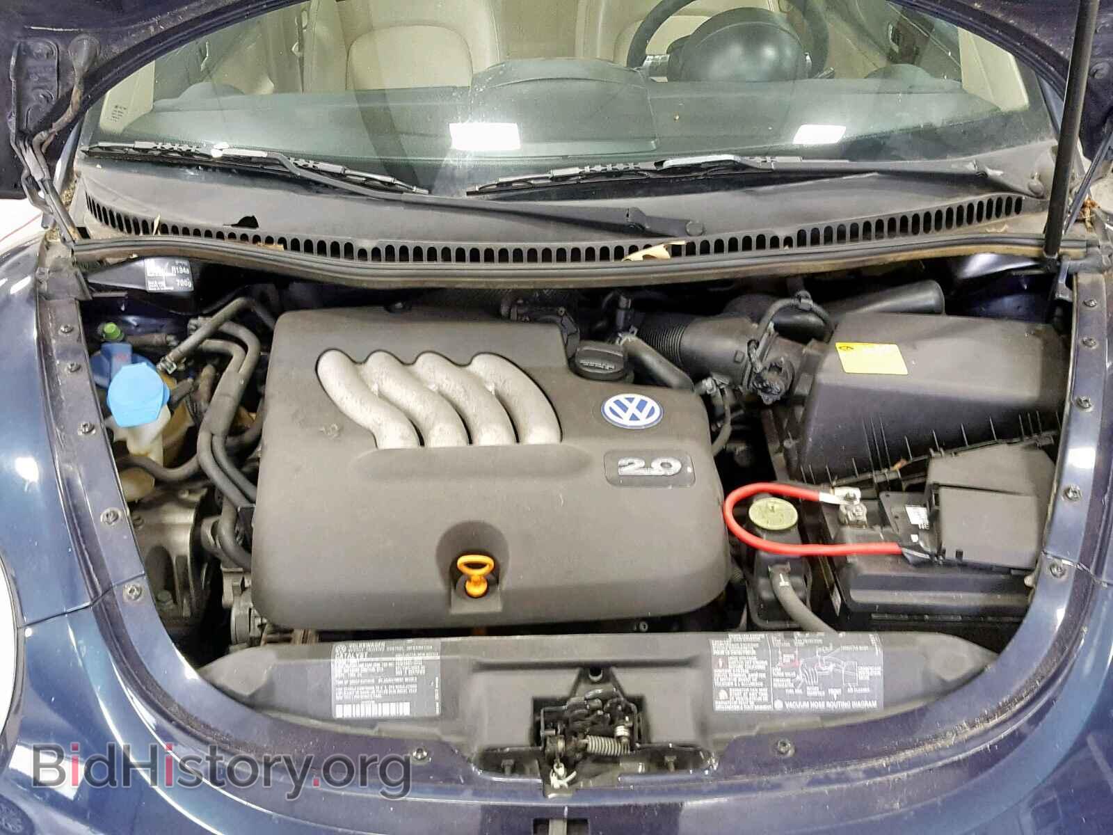 2000 VOLKSWAGEN BEETLE - VIN: 3VWCA21C1YM452575 - Фото 7