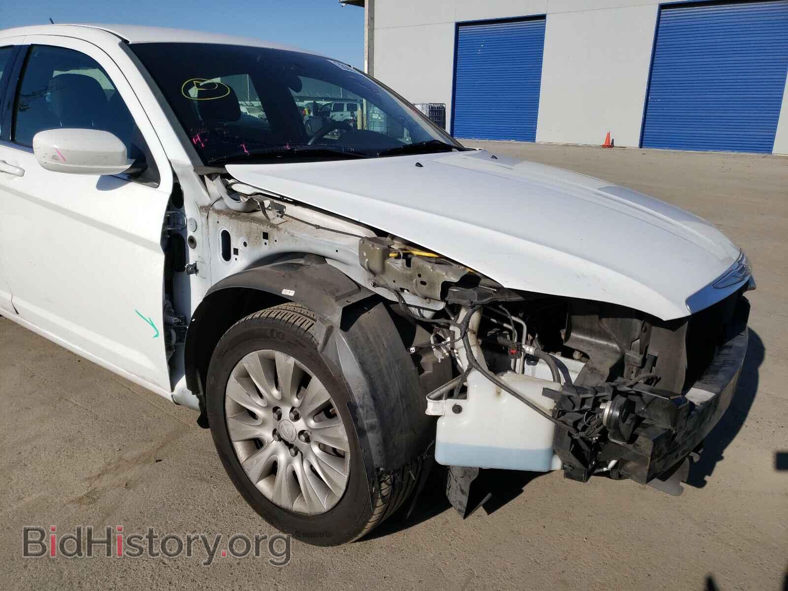 2014 CHRYSLER 200 - VIN: 1C3CCBABXEN231020 - Фото 9