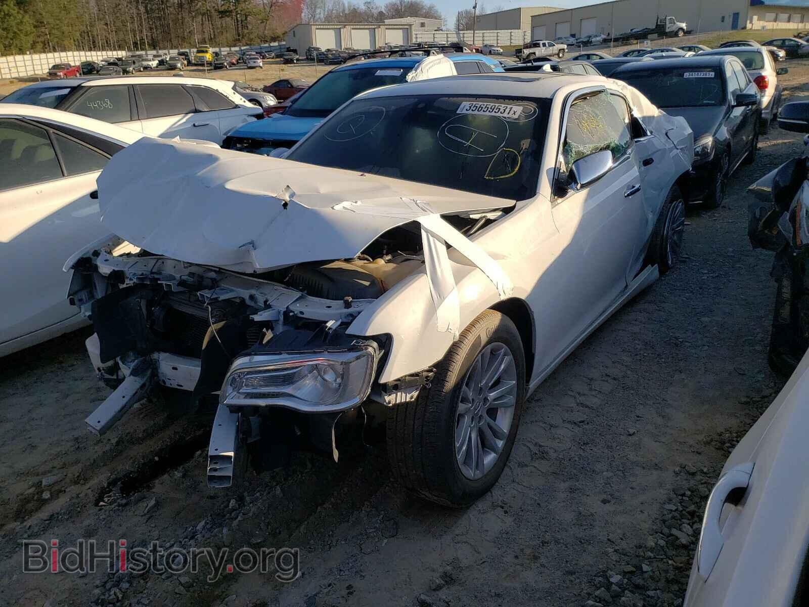 2017 CHRYSLER 300 - VIN: 2C3CCAEG5HH564528 - Фото 2