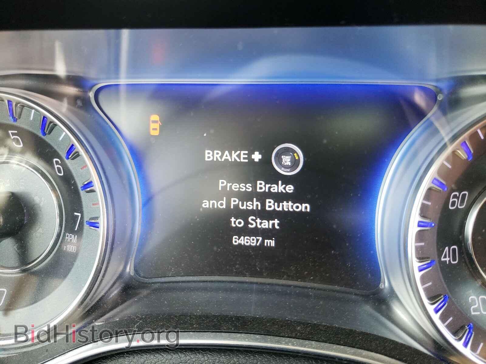 2017 CHRYSLER 300 - VIN: 2C3CCAEG5HH564528 - Фото 8