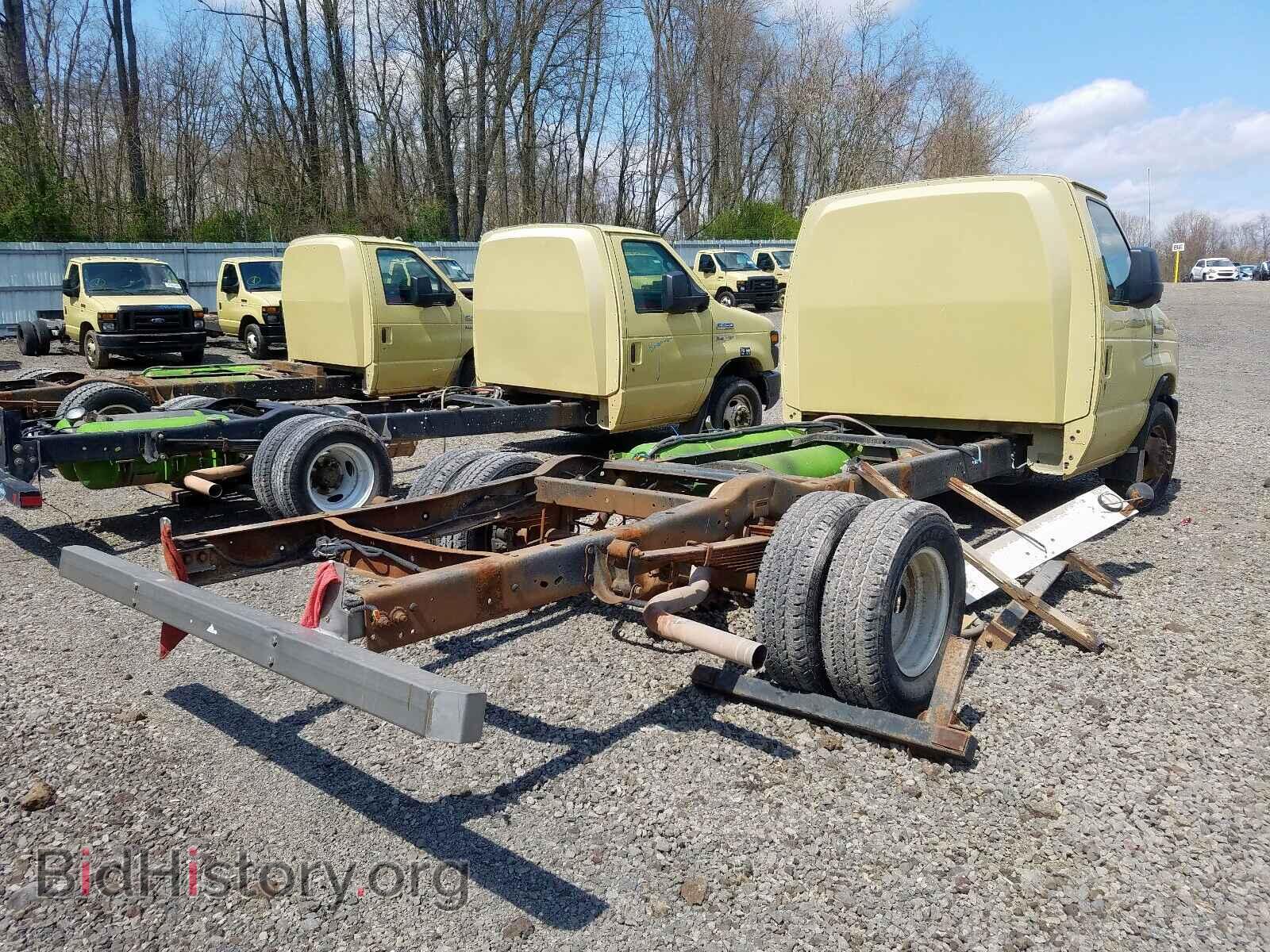 2010 FORD ECONOLINE - VIN: 1FDXE4FL0ADA75621 - Фото 4