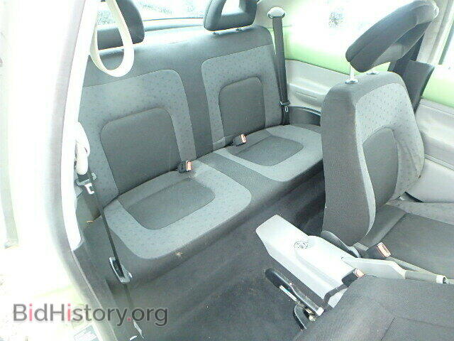 2000 VOLKSWAGEN BEETLE - VIN: 3VWBC21C6YM425068 - Фото 6