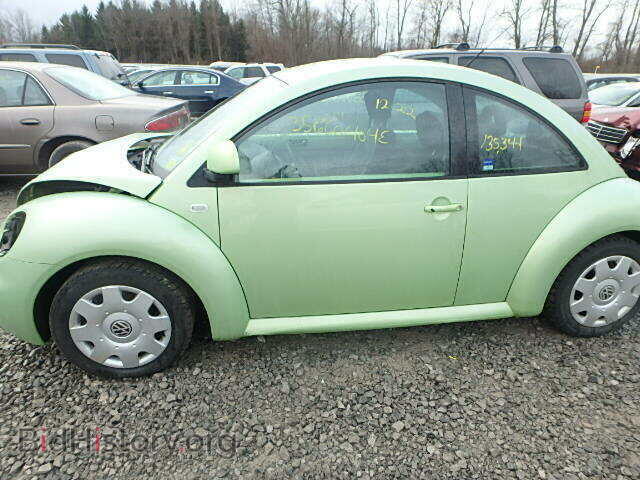 2000 VOLKSWAGEN BEETLE - VIN: 3VWBC21C6YM425068 - Фото 9