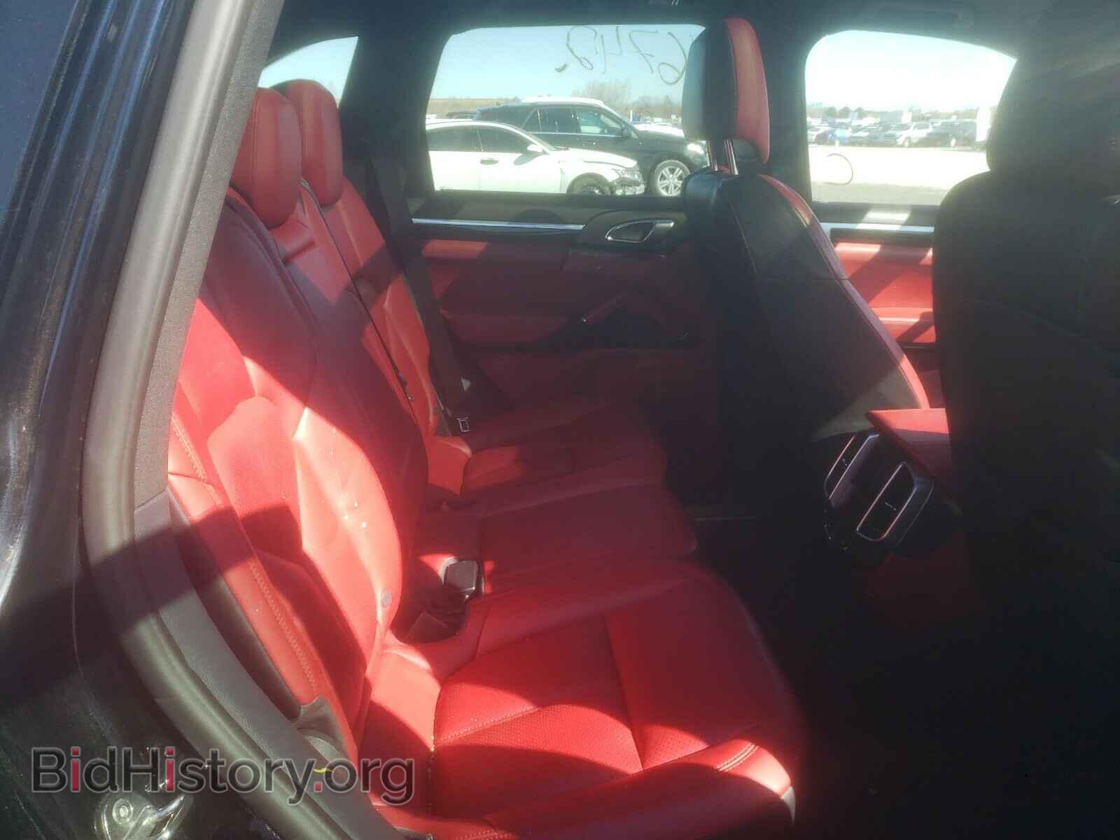 2017 PORSCHE CAYENNE - VIN: WP1AB2A24HLA51262 - Фото 6