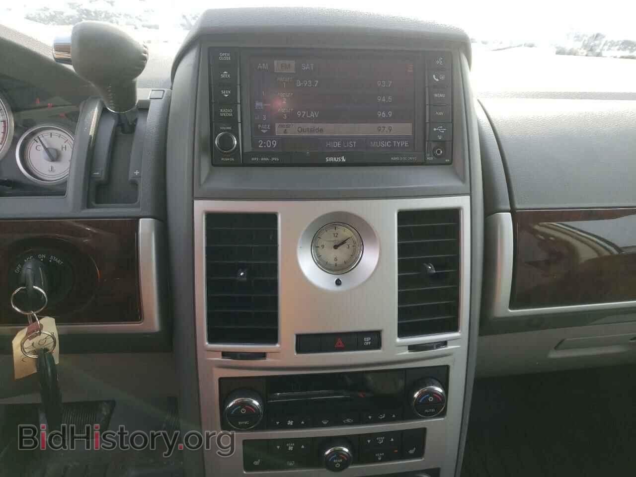 2010 CHRYSLER MINIVAN - VIN: 2A4RR5D14AR253904 - Фото 9