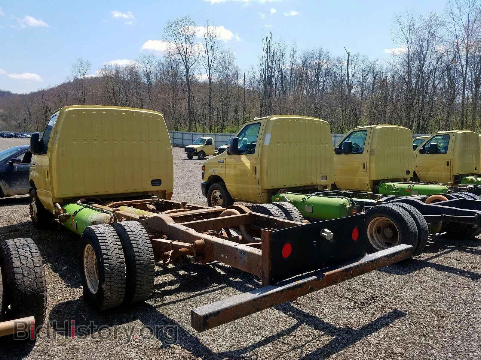 2010 FORD ECONOLINE - VIN: 1FDXE4FL1ADA80939 - Photo 3