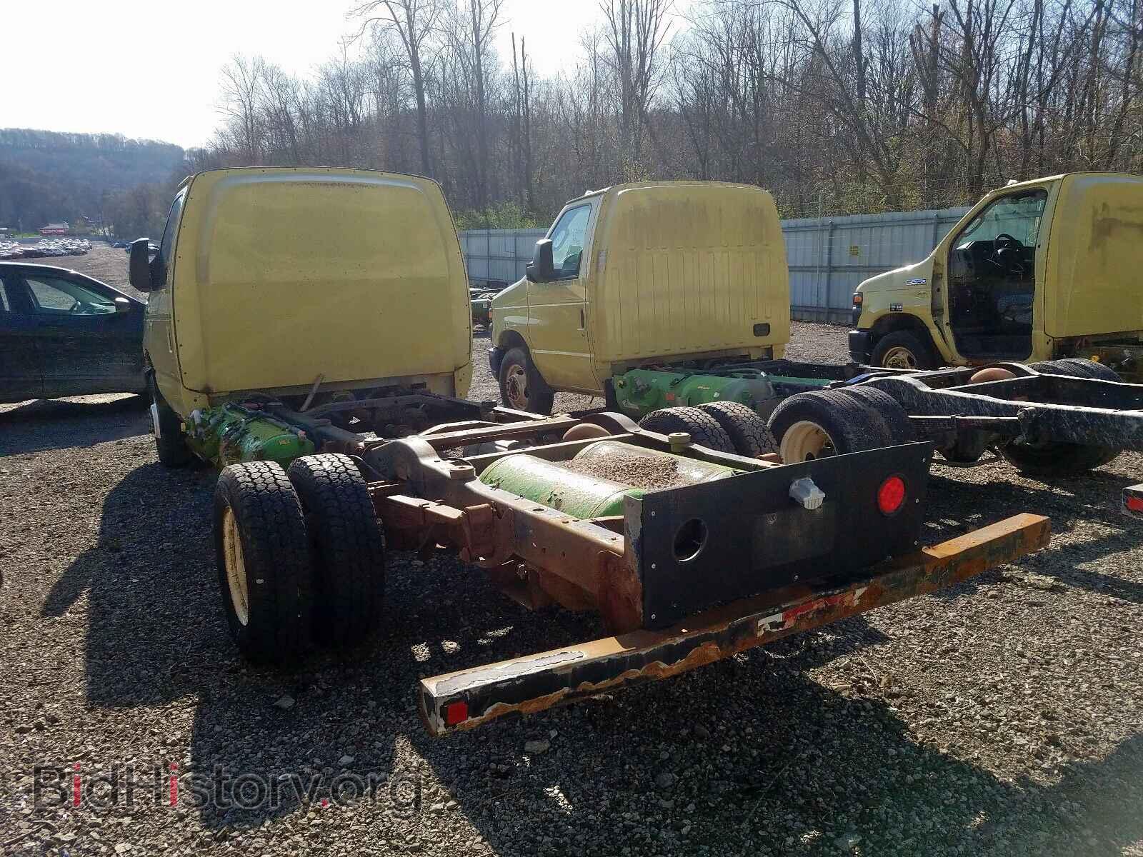 2011 FORD ECONOLINE - VIN: 1FDXE4FL9BDB02722 - Фото 3