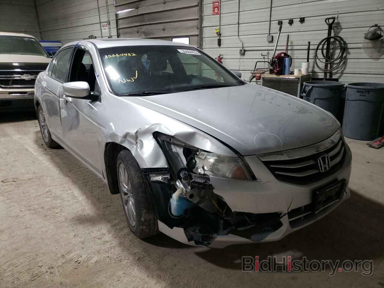 Photo 1HGCP2F89CA127962 - HONDA ACCORD 2012