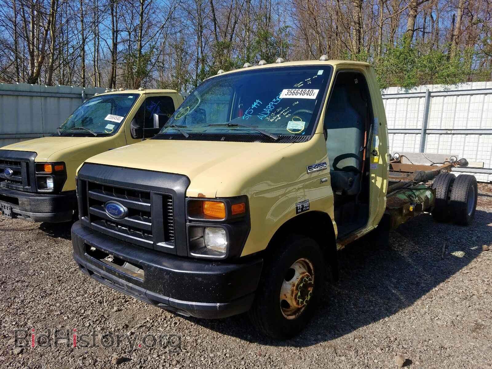 2010 FORD ECONOLINE - VIN: 1FDXE4FL0ADA89308 - Фото 2