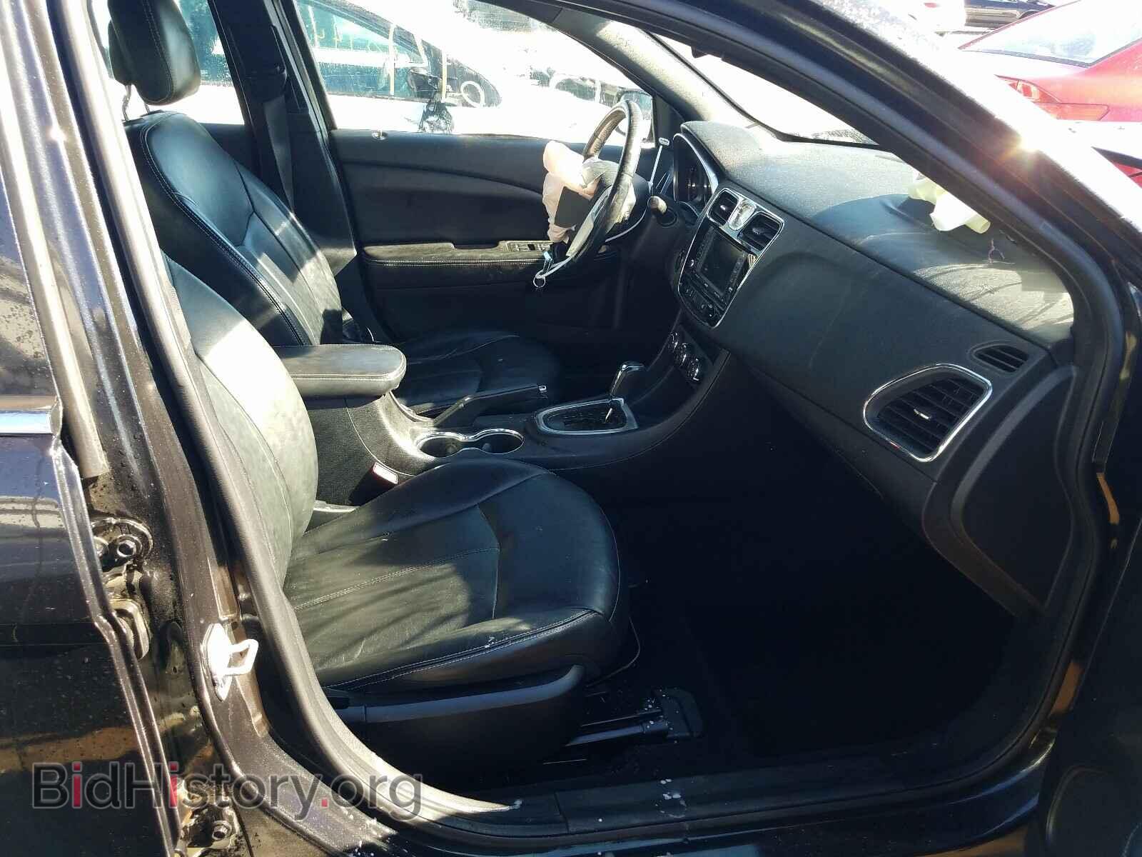 2011 CHRYSLER 200 - VIN: 1C3BC2FG3BN518176 - Фото 5