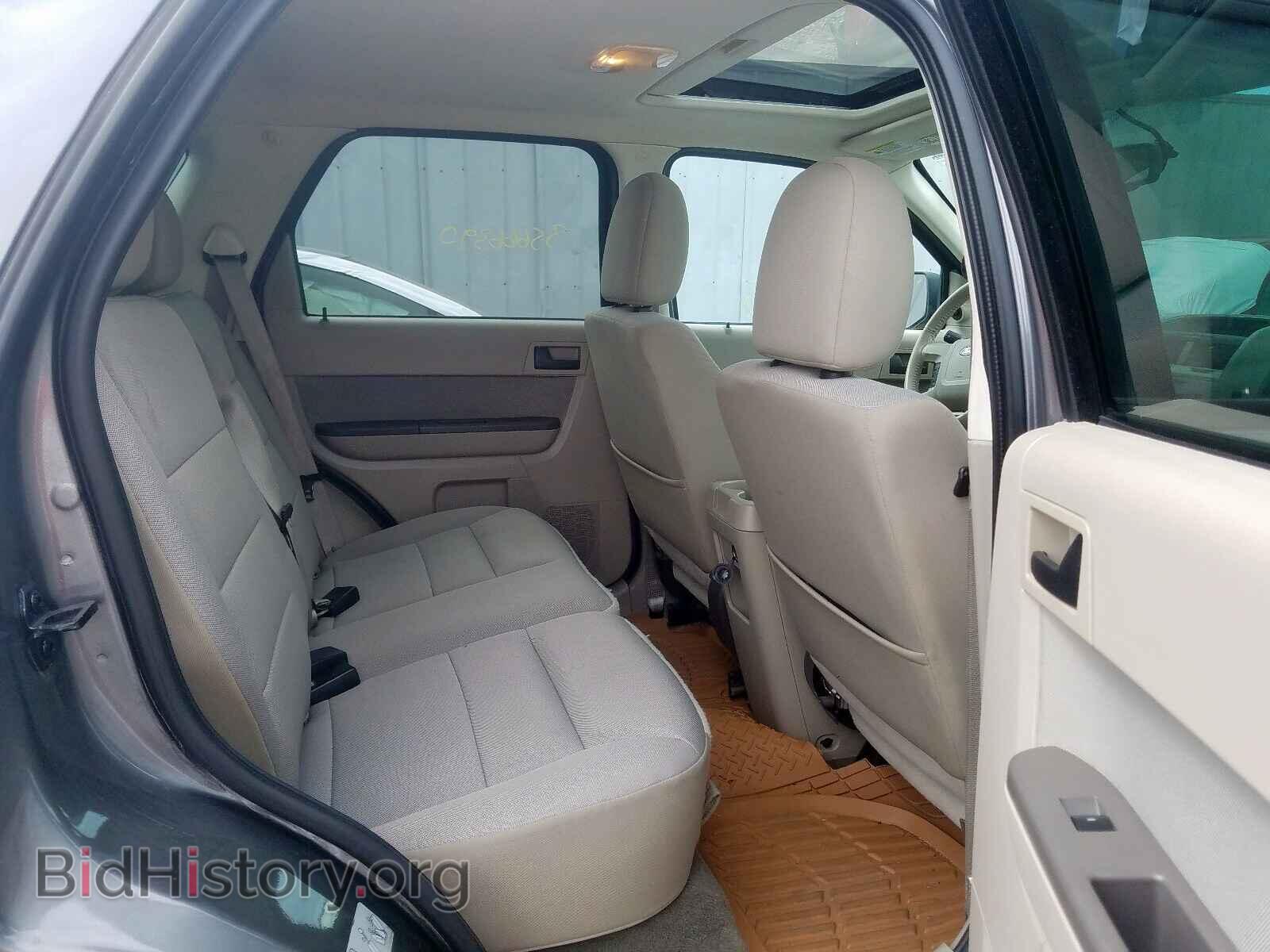 2011 FORD ESCAPE - VIN: 1FMCU0DG2BKB78469 - Photo 6