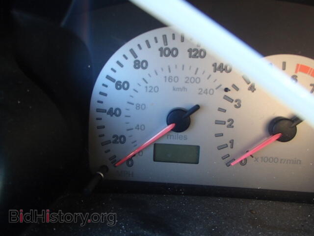 2000 MITSUBISHI ECLIPSE - VIN: 4A3AC44G2YE149970 - Фото 8