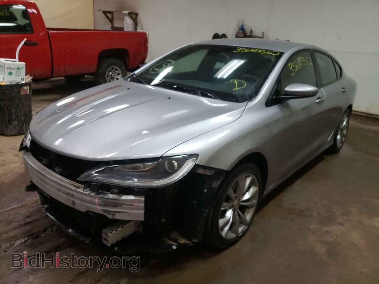 2016 CHRYSLER 200 - VIN: 1C3CCCBB6GN137854 - Фото 2