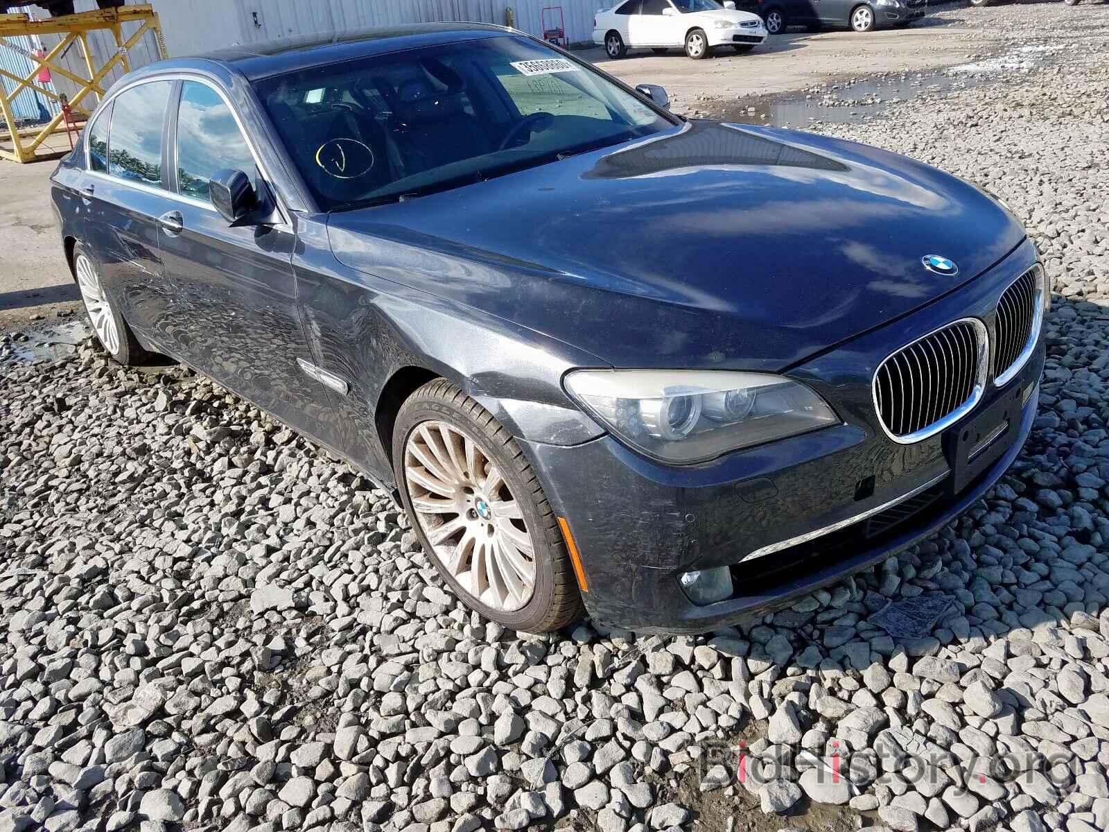 Photo WBAKC8C57BC433934 - BMW 7 SERIES 2011