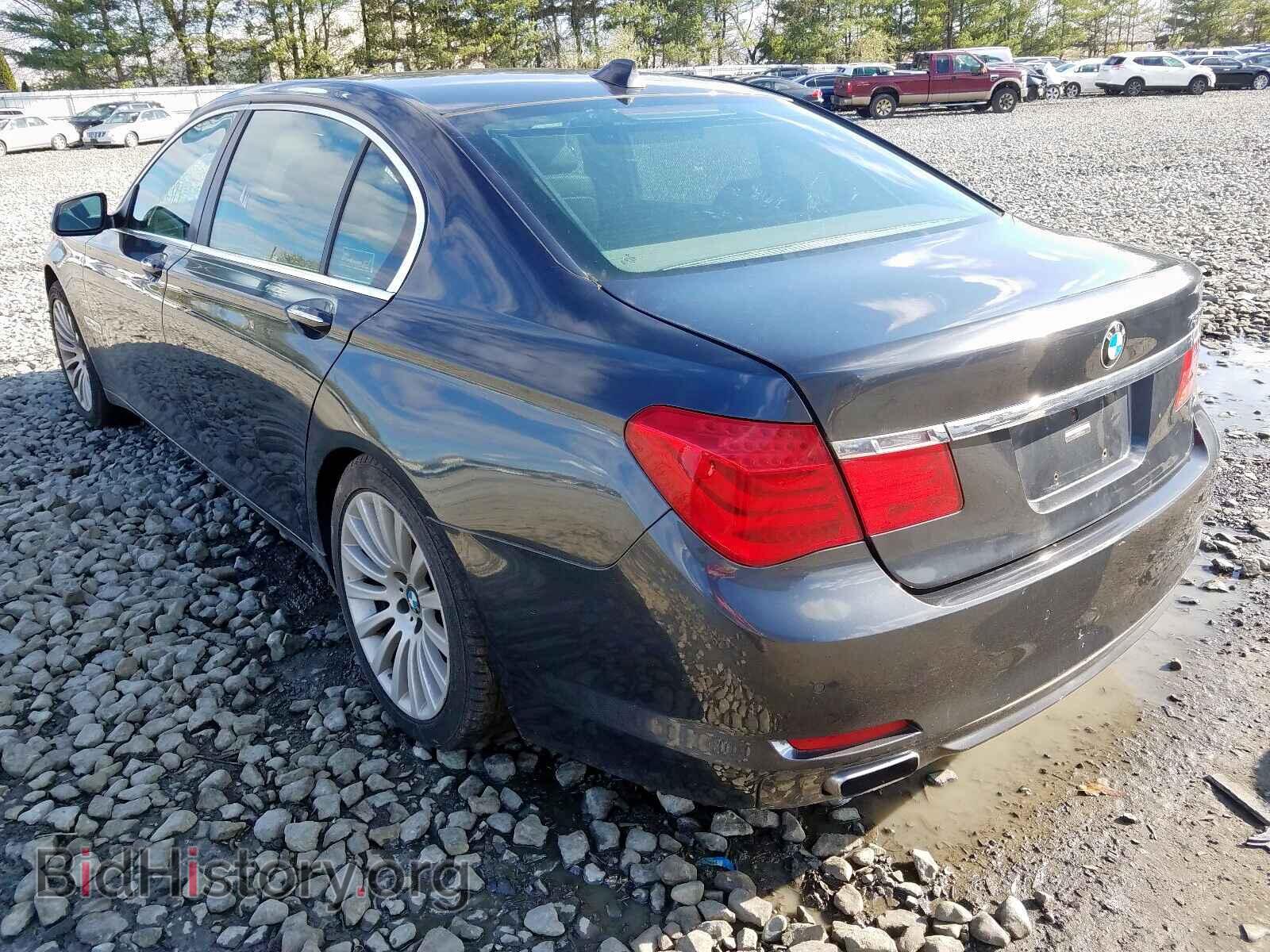 2011 BMW 7 SERIES - VIN: WBAKC8C57BC433934 - Фото 3