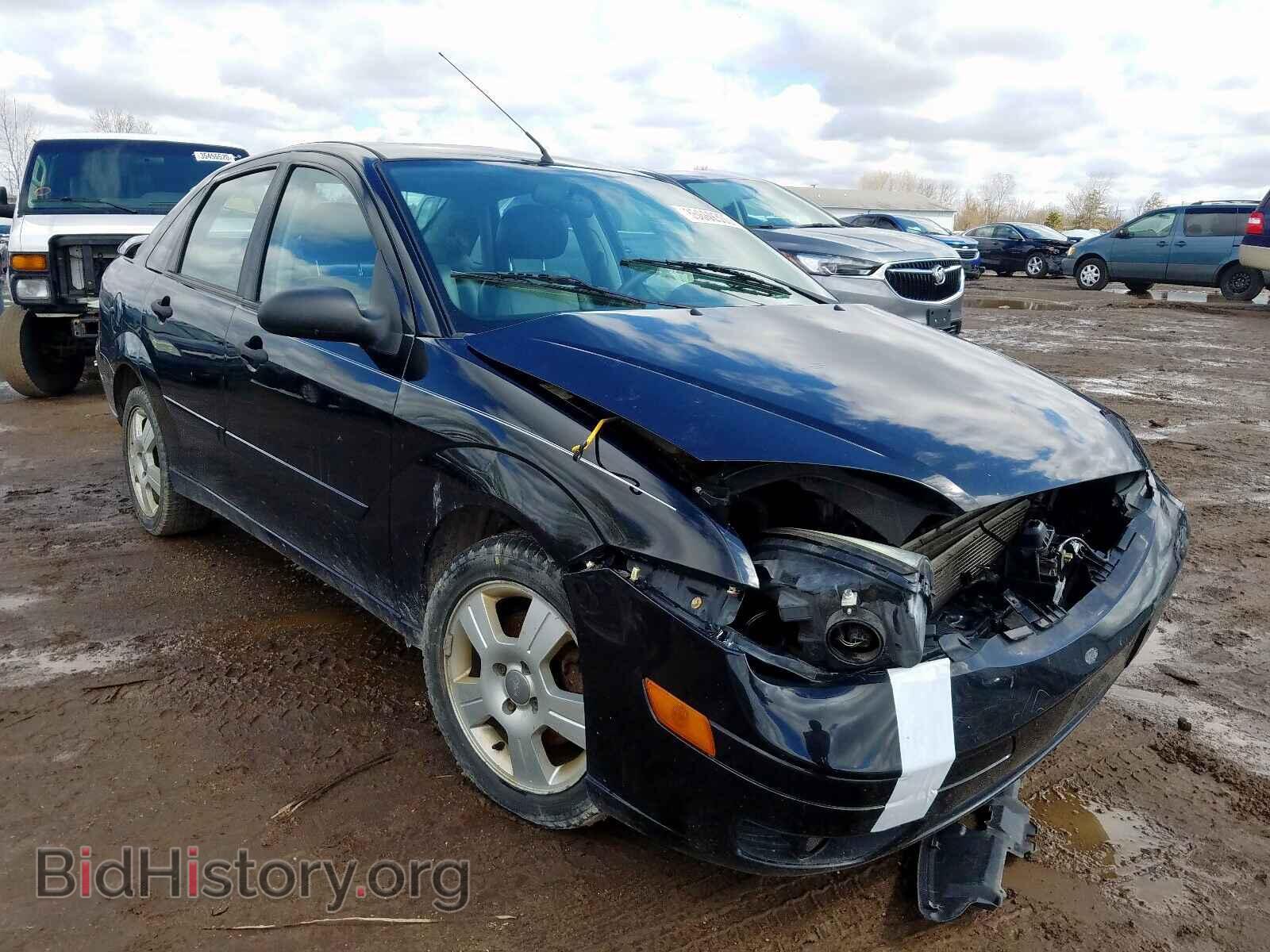 Фотография 1FAHP34N97W340010 - FORD FOCUS 2007