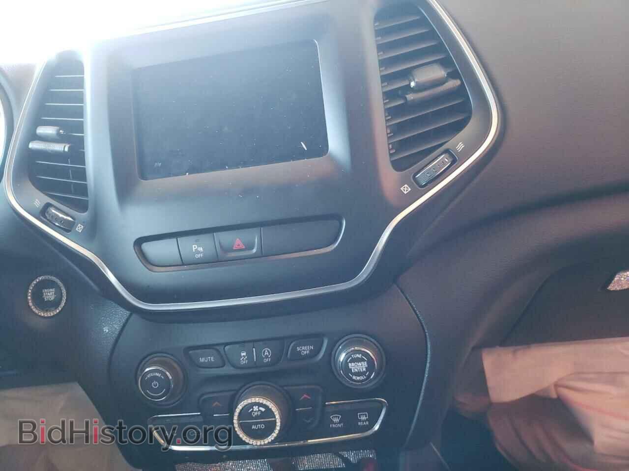 2019 JEEP CHEROKEE - VIN: 1C4PJMLB4KD391200 - Фото 9