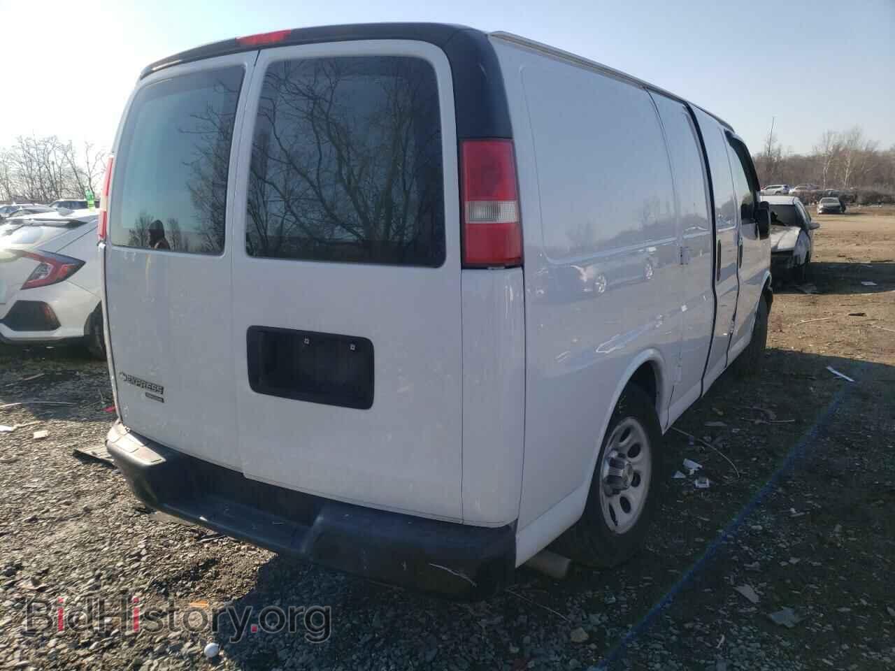 2014 CHEVROLET EXPRESS - VIN: 1GCSGAFX8E1171790 - Фото 4