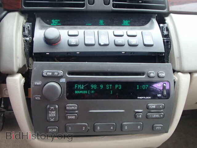 2004 CADILLAC DEVILLE - VIN: 1G6KD54YX4U116849 - Photo 9