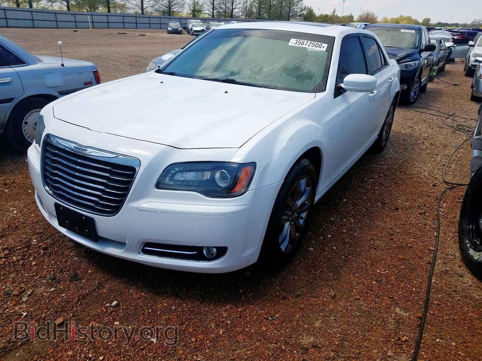 2014 CHRYSLER 300 - VIN: 2C3CCAGG0EH229220 - Фото 2