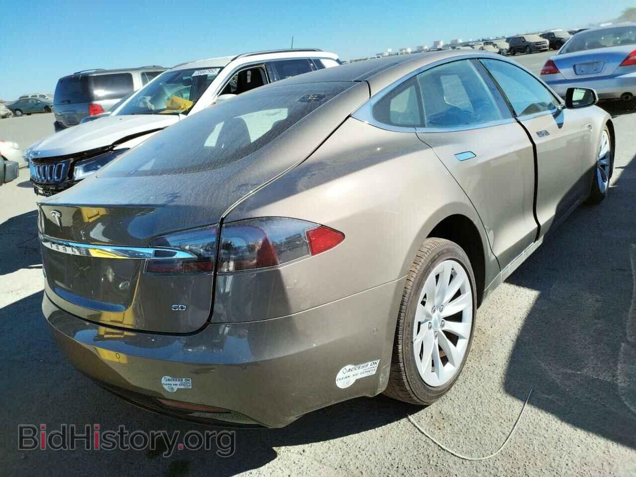 2016 TESLA MODEL S - VIN: 5YJSA1E18GF152701 - Photo 4