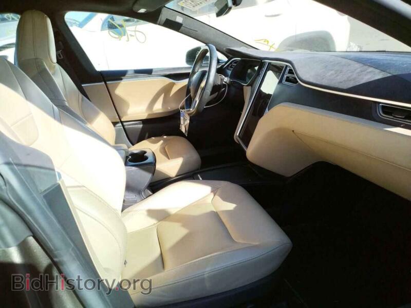 2016 Tesla MODEL S (VIN 5YJSA1E18GF152701) — photo 5 of 10