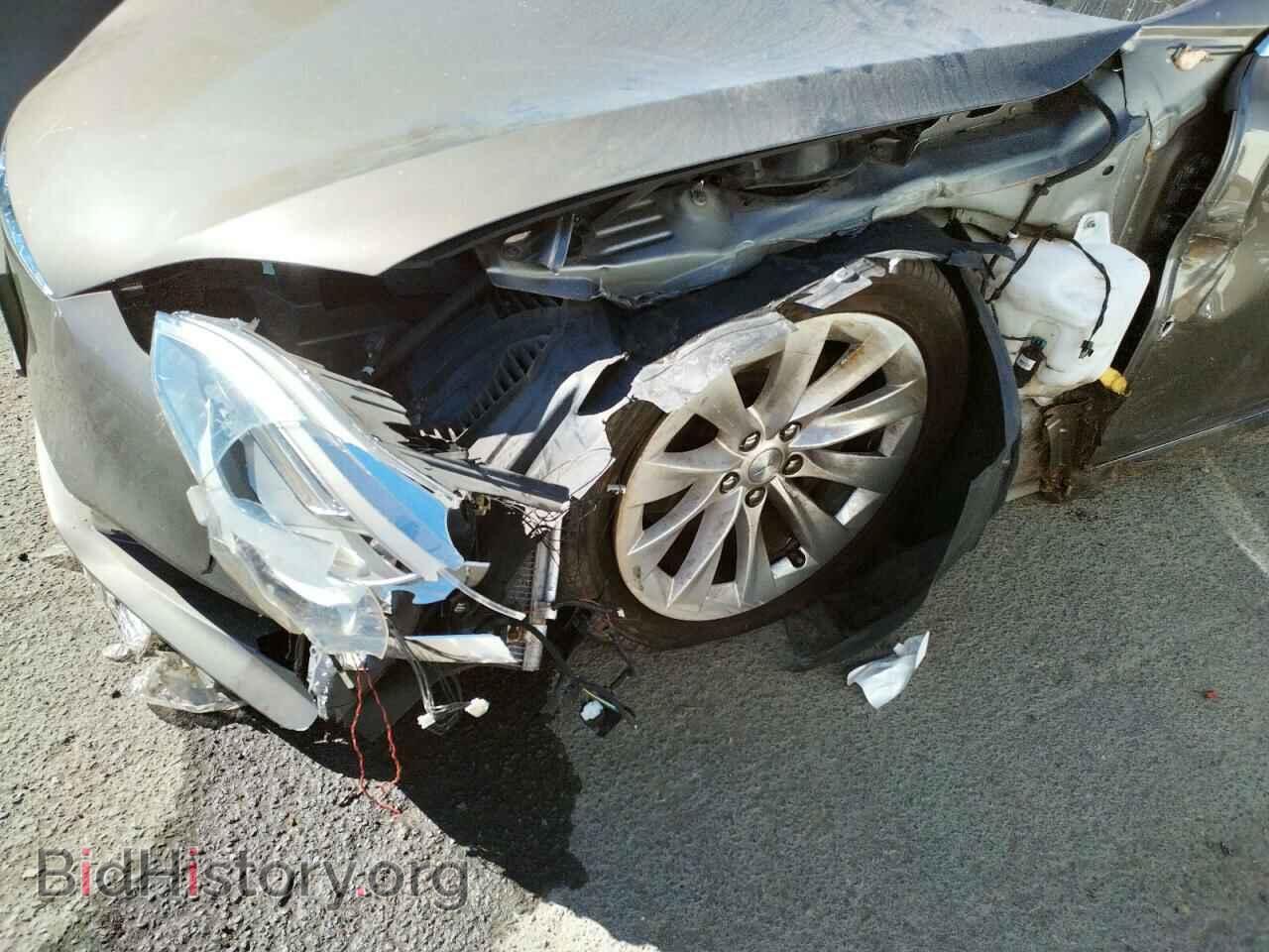 2016 TESLA MODEL S - VIN: 5YJSA1E18GF152701 - Photo 9