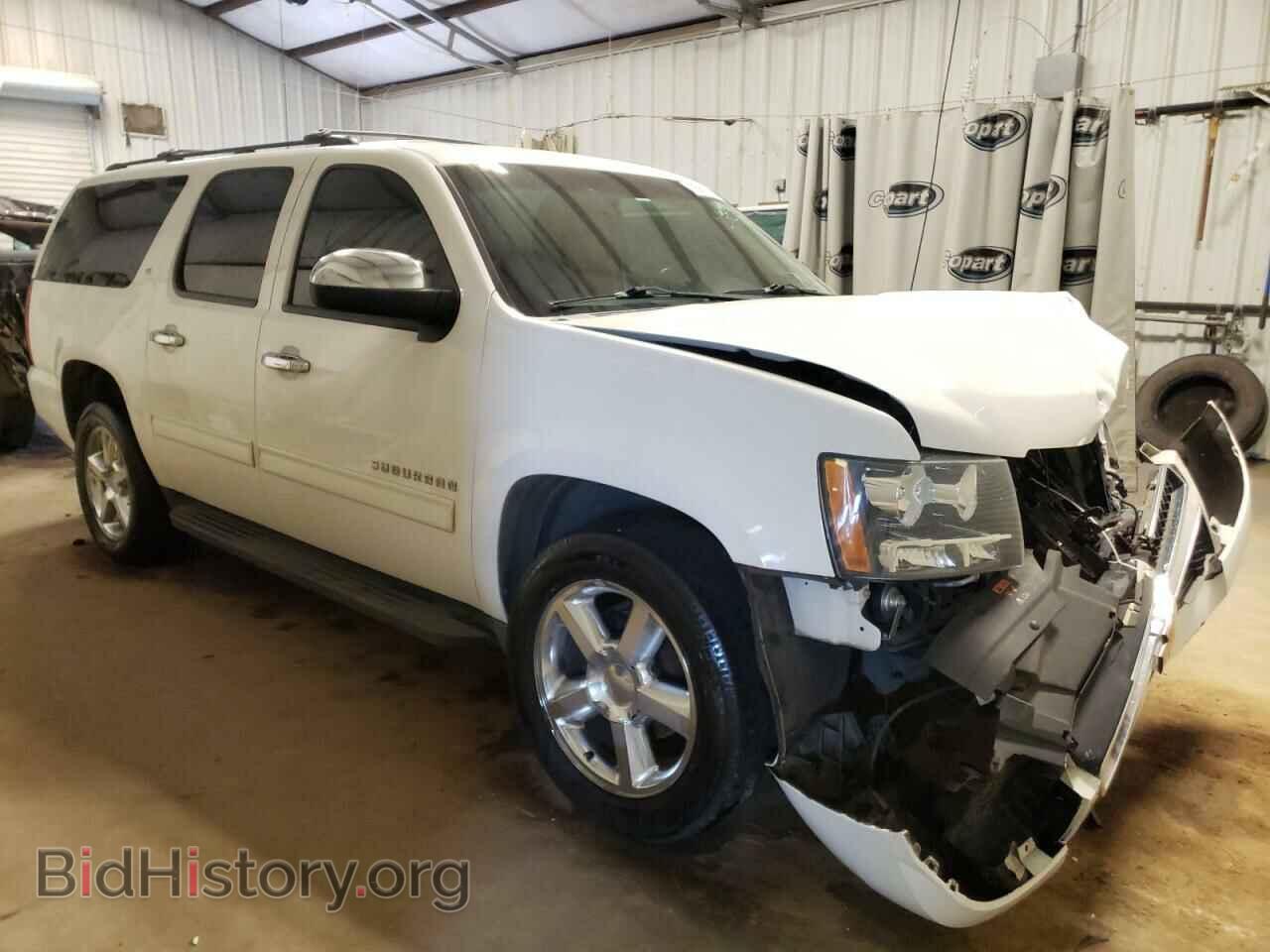 Фотография 1GNSCJE04DR127129 - CHEVROLET SUBURBAN 2013